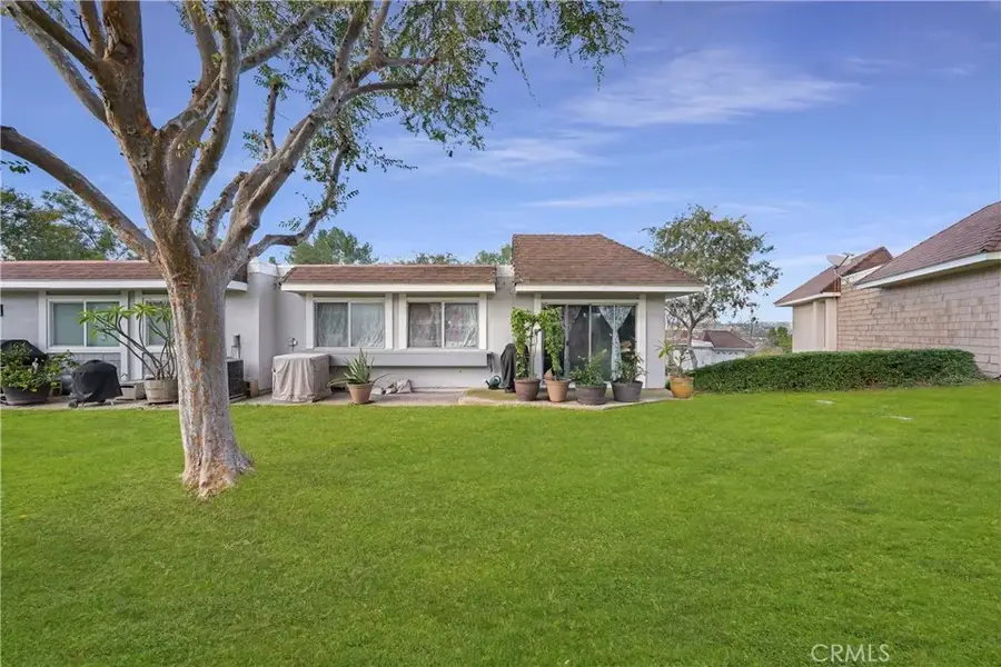 22256 Caminito Mescalero, Laguna Hills, CA 92653 - Image #3