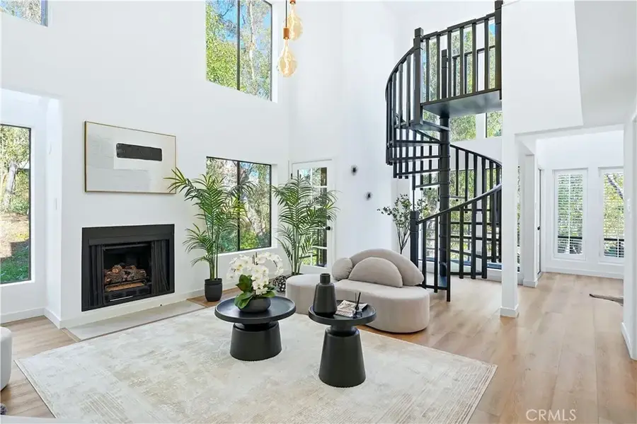 11601 Montana #7, Los Angeles, CA 90049 - Image #2
