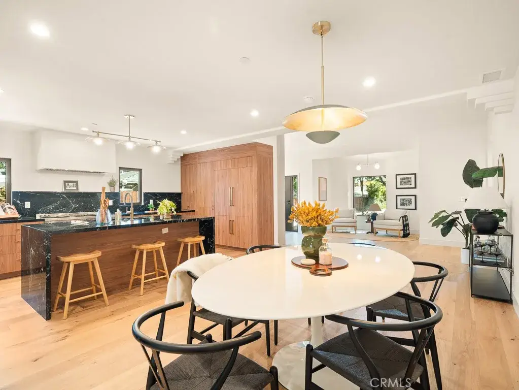 11911 Hartsook, Valley Village, CA 91607 - #1