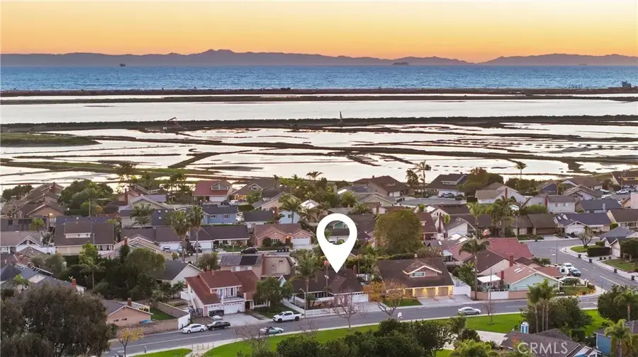 5642 Brighton Drive, Huntington Beach, CA 92649 - Image #2