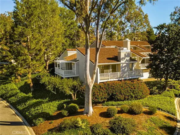 1 Falling Leaf, Irvine, CA 92612