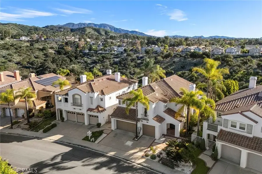 20 Flores, Lake Forest, CA 92610 - Image #2