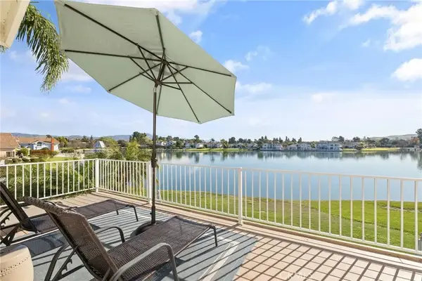 4 Rushingwind #7, Irvine, CA 92614