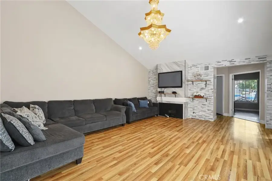 134 Tangerine, Irvine, CA 92618 - Image #3