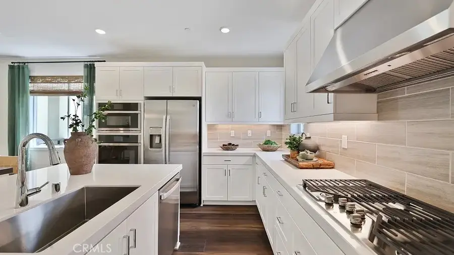 27461 N Limber Pine Place, Valencia, CA 91381 - Image #3