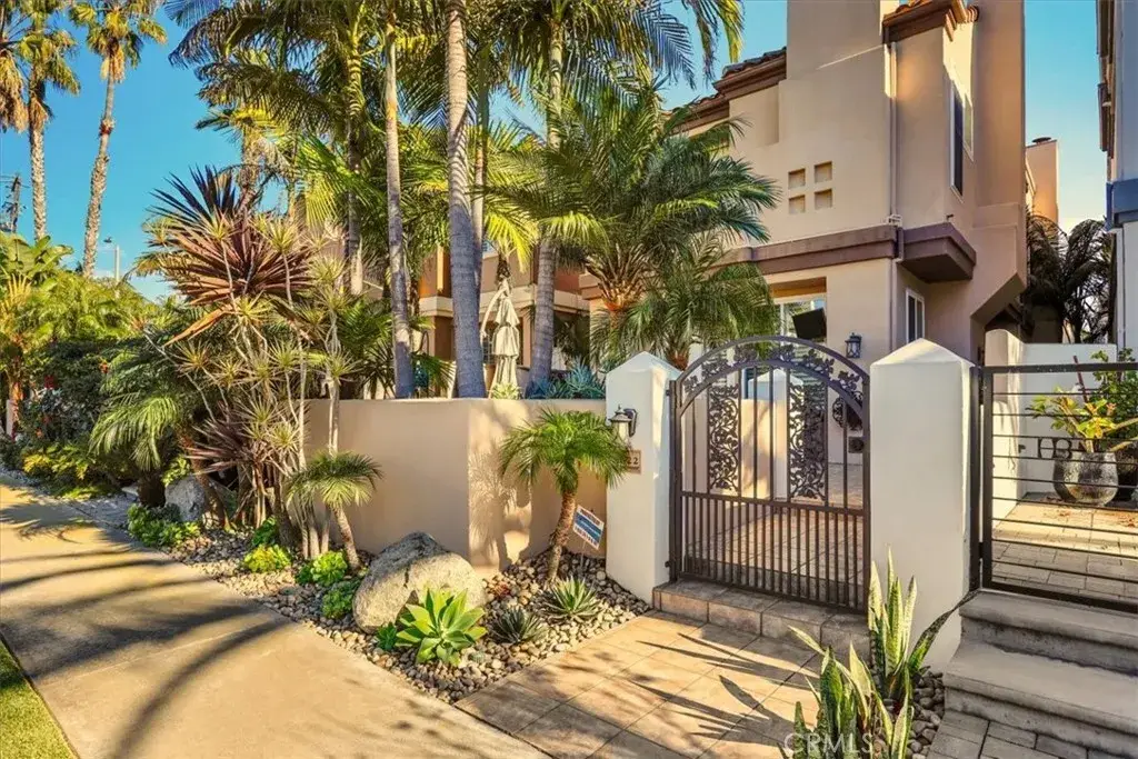 622 22nd, Huntington Beach, CA 92648 - #1