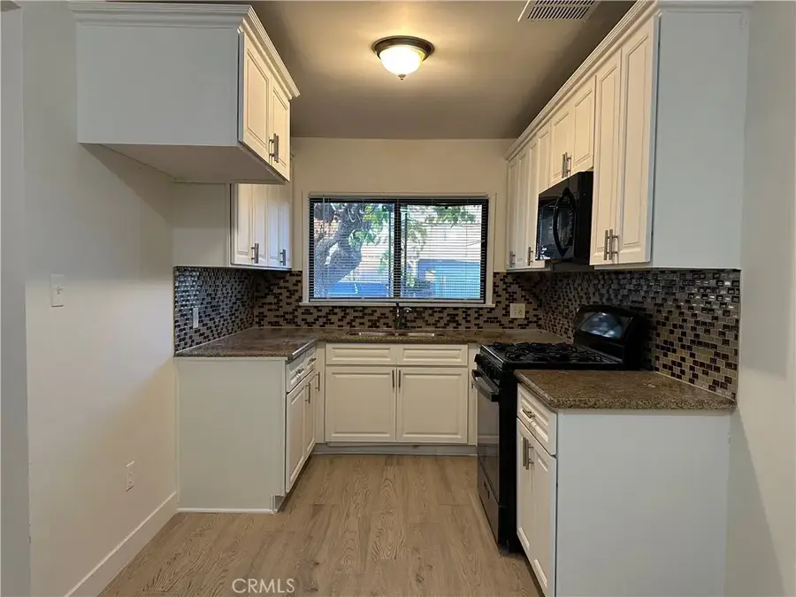 7826 Ben, North Hollywood, CA 91605 - Image #3