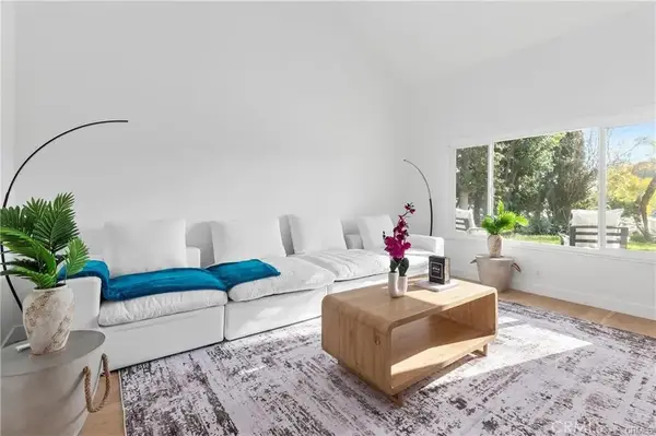 1781 E Warrenton, Anaheim, CA 92805