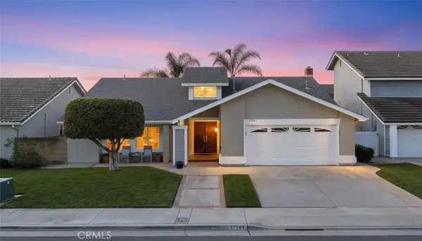 17541 Beckwall, Huntington Beach, CA 92649