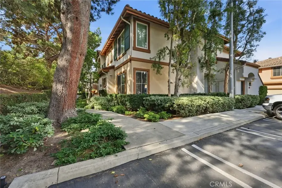 902 Solvay Aisle, Irvine, CA 92606 - #3