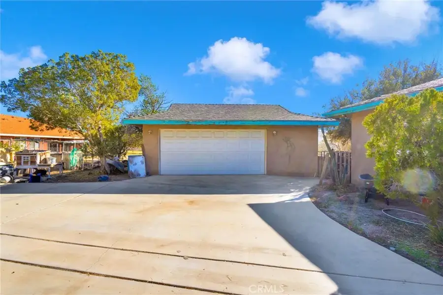 18393 Orange, Hesperia, CA 92345 - #3