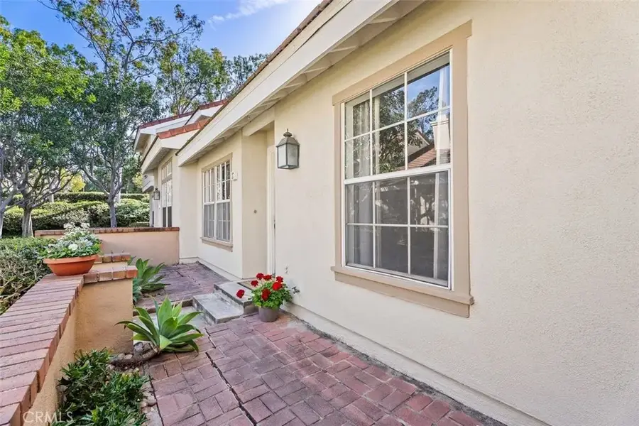 17 Dartmouth, Irvine, CA 92612 - #2