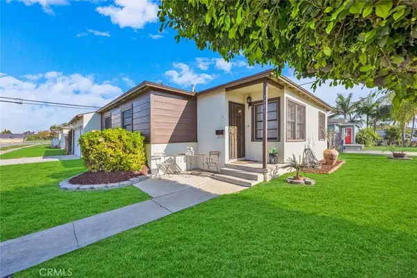 7781 Ledon Way, Midway City, CA 92655