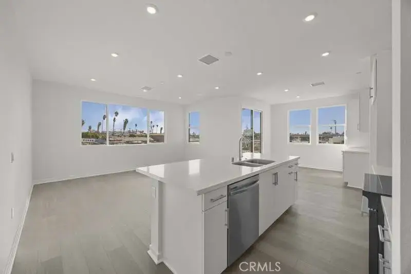 107 S. Laxore #408, Anaheim, CA 92804 - Image #2