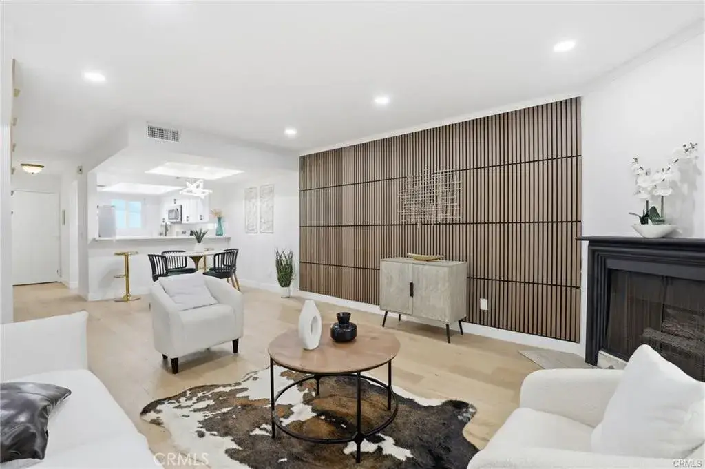 11119 Camarillo #104, North Hollywood, CA 91602 - Image #1