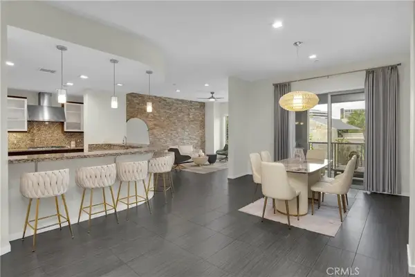 21 Gramercy #220, Irvine, CA 92612