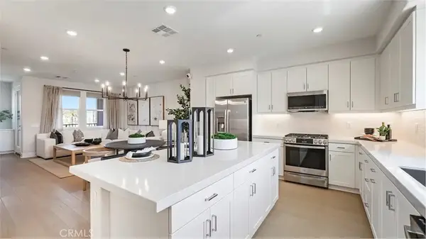 1730 E Park Street #16, Anaheim, CA 92805