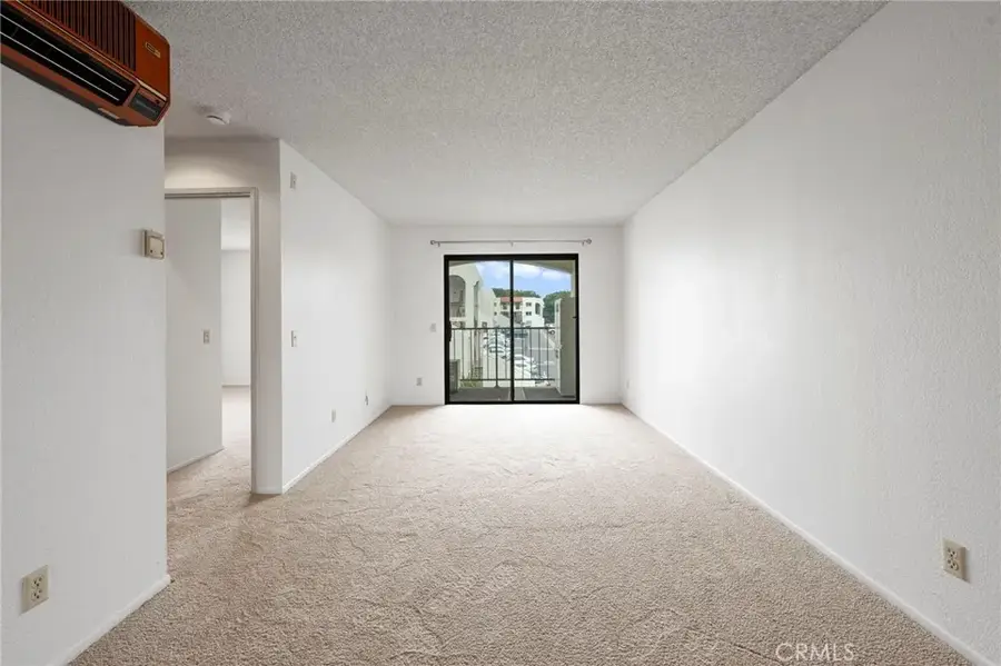 6330 Genesee #203, San Diego, CA 92122 - Image #3