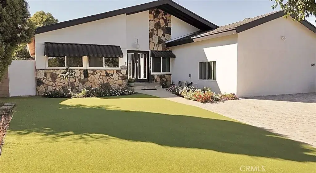 7747 Greenbush, Panorama City, CA 91402 - #1