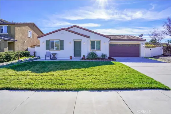 818 E Washington Avenue, San Jacinto, CA 92583