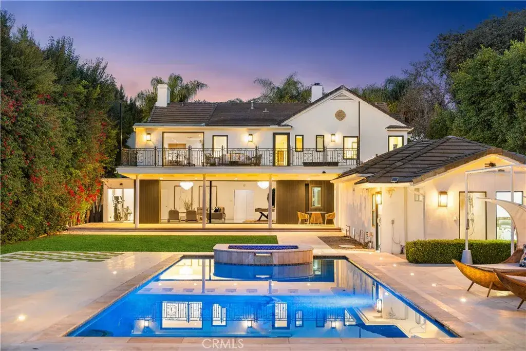 701 Trenton, Beverly Hills, CA 90210 - Image #1