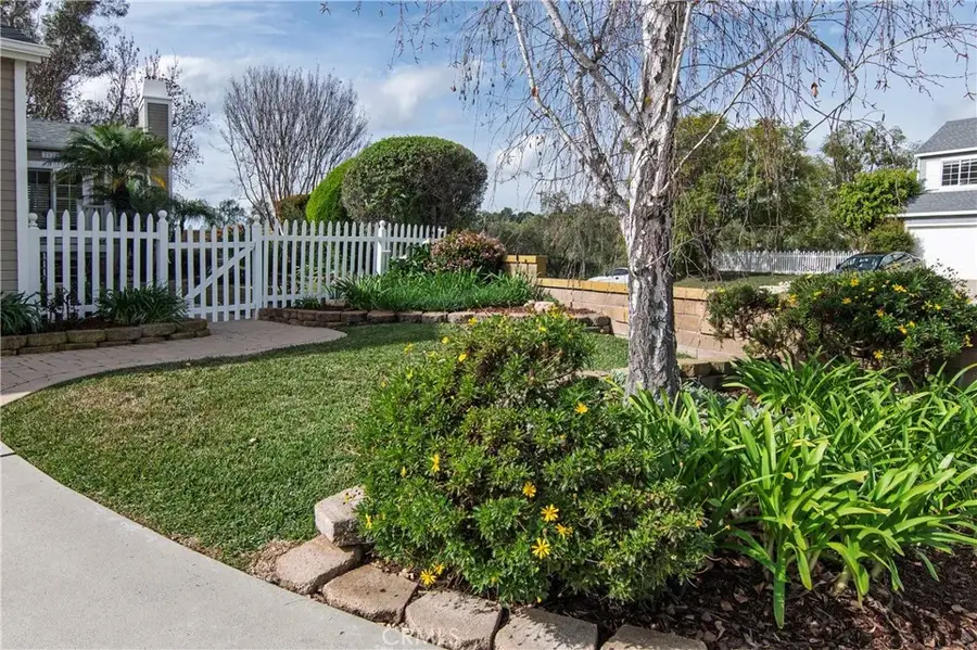 28222 Foxwood, Mission Viejo, CA 92692 - #2