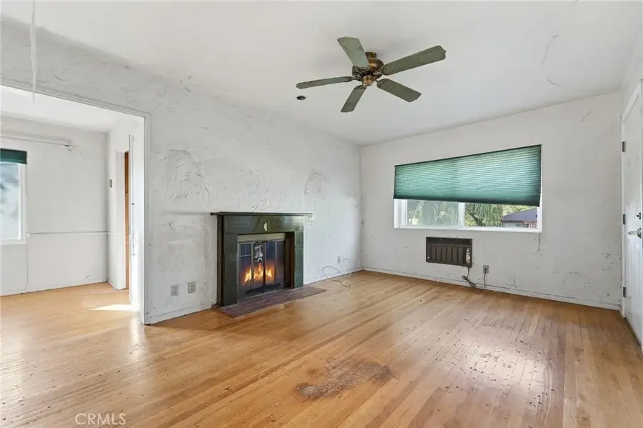 8226 Fenwick Street, Sunland, CA 91040 - #3