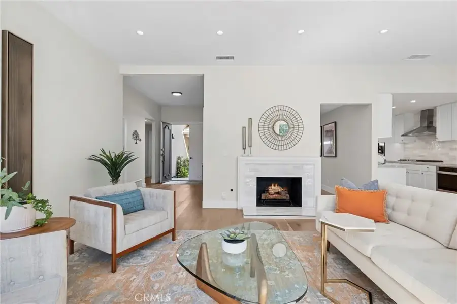 3 Rue Cannes, Newport Beach, CA 92660 - Image #2