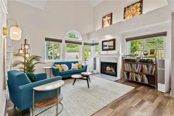 21492 Oakbrook, Mission Viejo, CA 92692