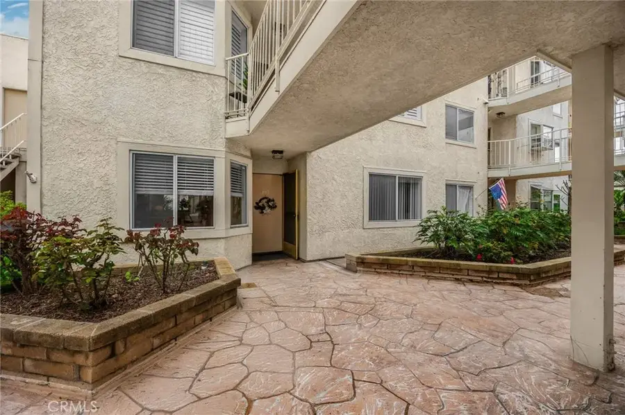 3845 Farquhar, Los Alamitos, CA 90720 - #3