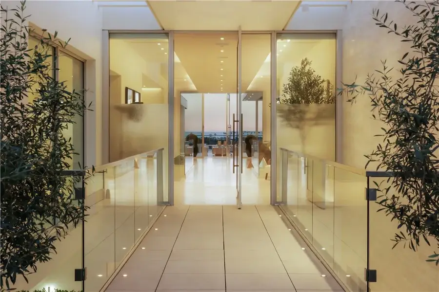 1119 Dolphin, Corona Del Mar, CA 92625 - #3