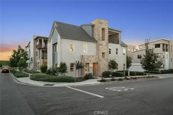 126 Scale, Irvine, CA 92618