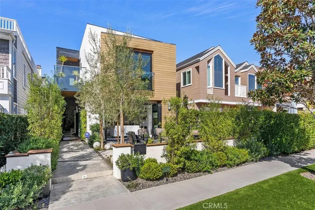 605 Marigold Avenue, Corona Del Mar, CA 92625 - Image #1