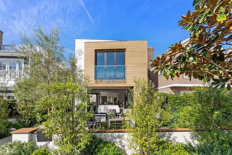 605 Marigold Avenue, Corona Del Mar, CA 92625 - Image #2