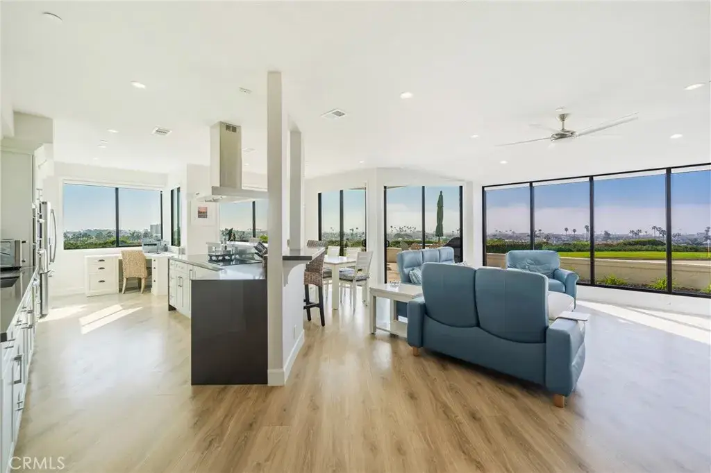 230 Lille Lane #113, Newport Beach, CA 92663 - Image #1