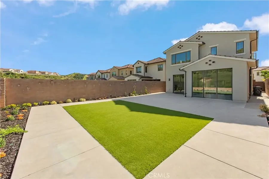 162 Statura, Irvine, CA 92602 - #2