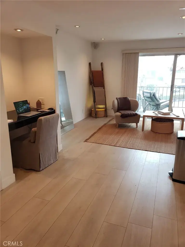 200 Mcneil Lane #211, Newport Beach, CA 92663 - Image #3