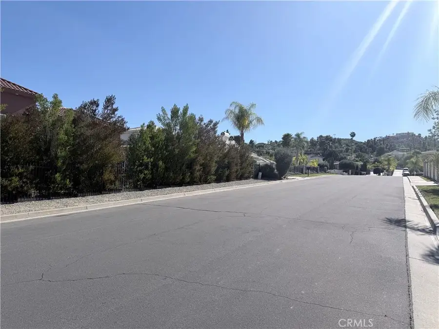 27370 Stonehenge, Hemet, CA 92544 - #2