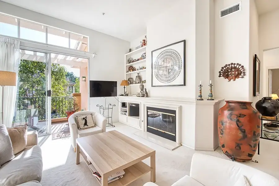 1204 Solvay Aisle, Irvine, CA 92606 - #2