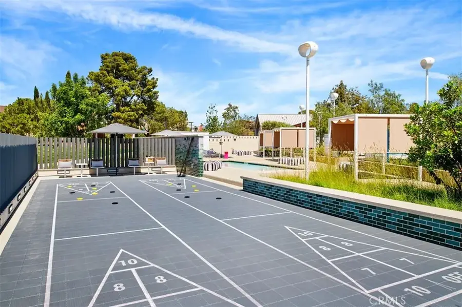 120 Isla, Irvine, CA 92618 - #3