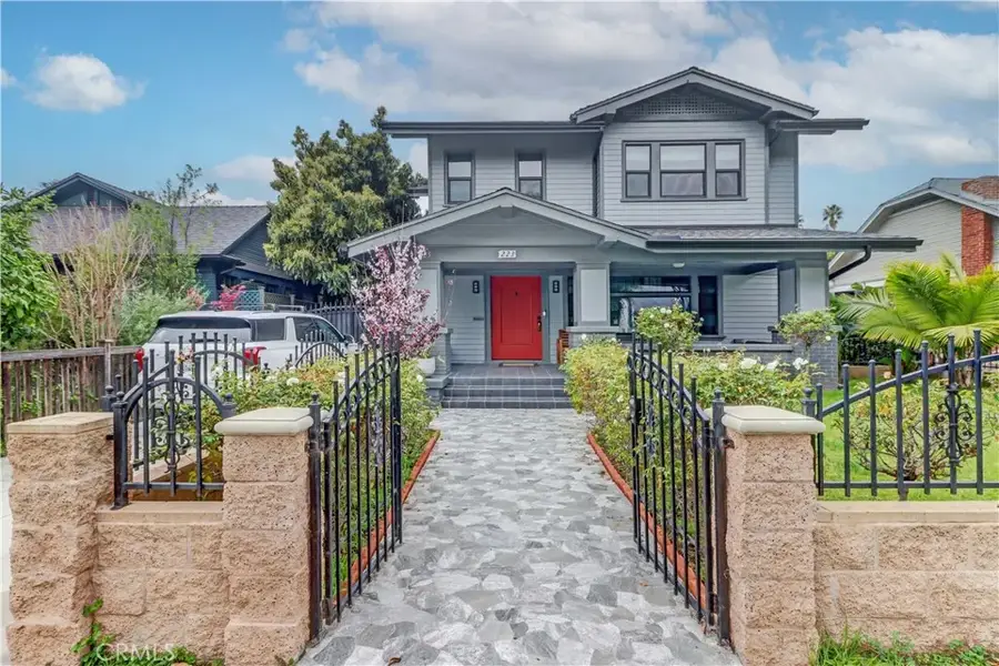 223 N. St. Andrews, Los Angeles, CA 90004 - #2