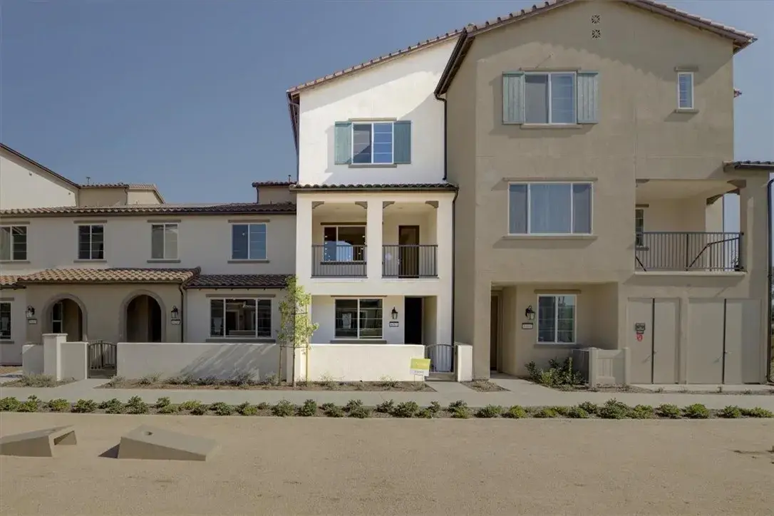 8487 Snapdragon Lane, Chino, CA 91708 - #1