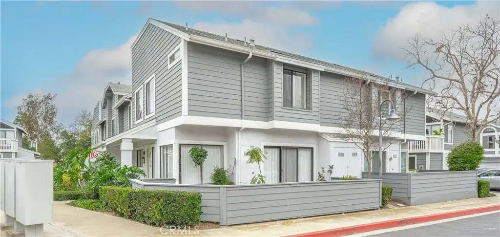 305 Huntington, Irvine, CA 92620 - #1