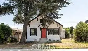 1017 S Washburn, Corona, CA 92882