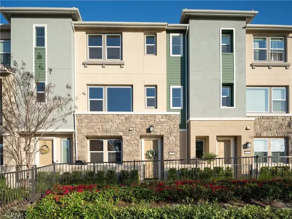 329 Adela, Lake Forest, CA 92630