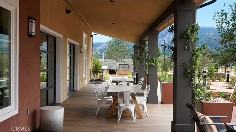 2046 Pyrenes Place, Santa Paula, CA 93060 - #3