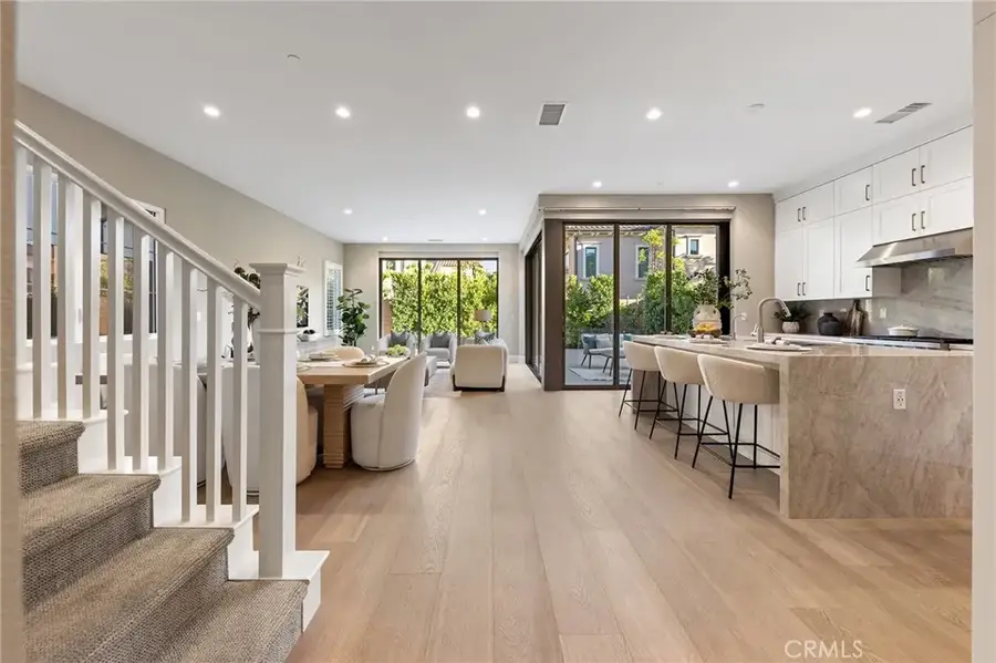 140 Statura, Irvine, CA 92602 - #3