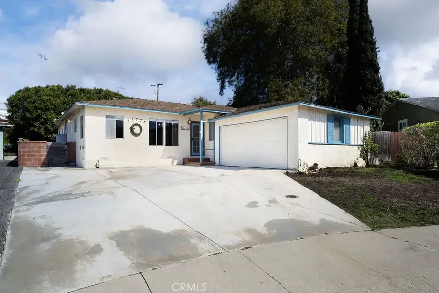 13708 Judah Avenue, Hawthorne, CA 90250 - #3