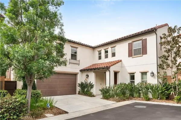 102 Yellow Pine, Irvine, CA 92618