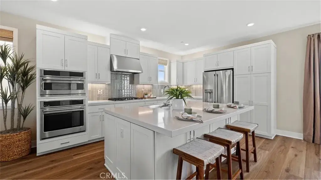 916 Chinon, Irvine, CA 92618 - #1